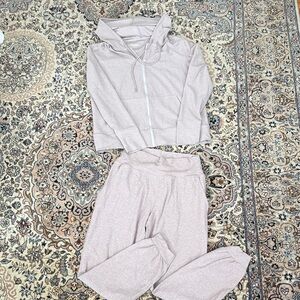 Beyond Yoga Cozy Light Mauve Hooded Zip Sweatshirt & Jogger Set